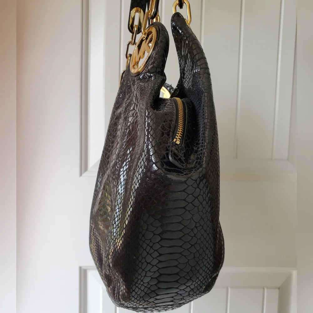 Michael Kors snakeskin handbag gold hardware EUC - Picture 12 of 15